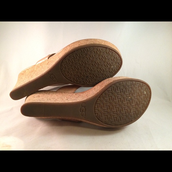 Ugg Natassia Cork Wedge Thong Platform Sandals - Picture 8 of 8